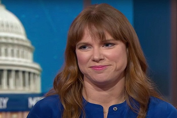 Ngày 29/11, đội ngũ phụ trách chuyển giao của ông Biden, người được truyền thông Mỹ đưa tin đã giành chiến thắng trong cuộc bầu cử tổng thống 2020, đã công bố danh sách các thành viên nhóm truyền thông Nhà Trắng. Đáng chú ý, toàn bộ 7 thành viên nhóm truyền thông Nhà Trắng của ông Biden đều là nữ và được dẫn đầu bởi bà Kate Bedingfield (ảnh) - người được chọn làm Giám đốc truyền thông Nhà Trắng tương lai. Ảnh: MSNBC.