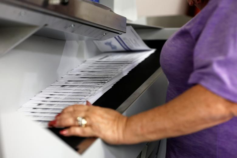 Được biết, Pennsylvania, bang có 20 phiếu đại cử tri, là một trong những bang có số lượng phiếu qua thư lớn nhất.