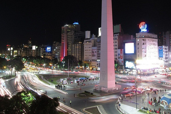 Su that bat ngo ve thanh pho que huong cua huyen thoai Maradona-Hinh-2