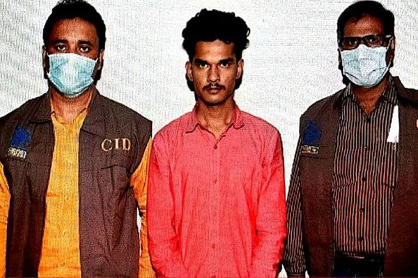 Nhan vien nha xac gio tro benh hoan voi tu thi gay soc