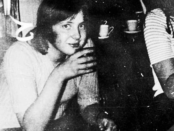 Bà Merkel theo học ngành Vật lý tại Đại học Leipzig từ năm 1973 đến 1978 và được các giáo viên trong trường mô tả là một sinh viên “xuất sắc”. Ảnh: Business Insider.