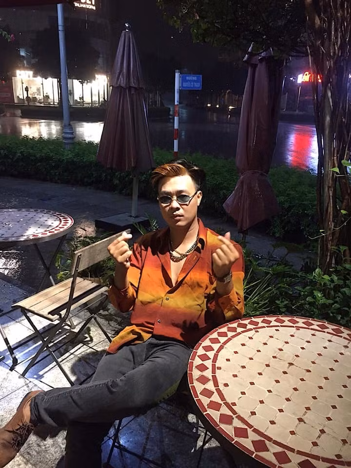 Cuoc song cua hien tuong mang xa hoi “noi dinh dam” mot thoi-Hinh-5