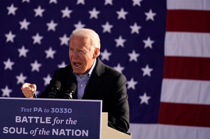 Được biết, ứng viên tổng thống Đảng Dân chủ Joe Biden bắt đầu hành trình chinh phục Pennsylvania bằng cuộc vận động ở hạt Beave và kêu gọi giới công nhân ủng hộ ông.