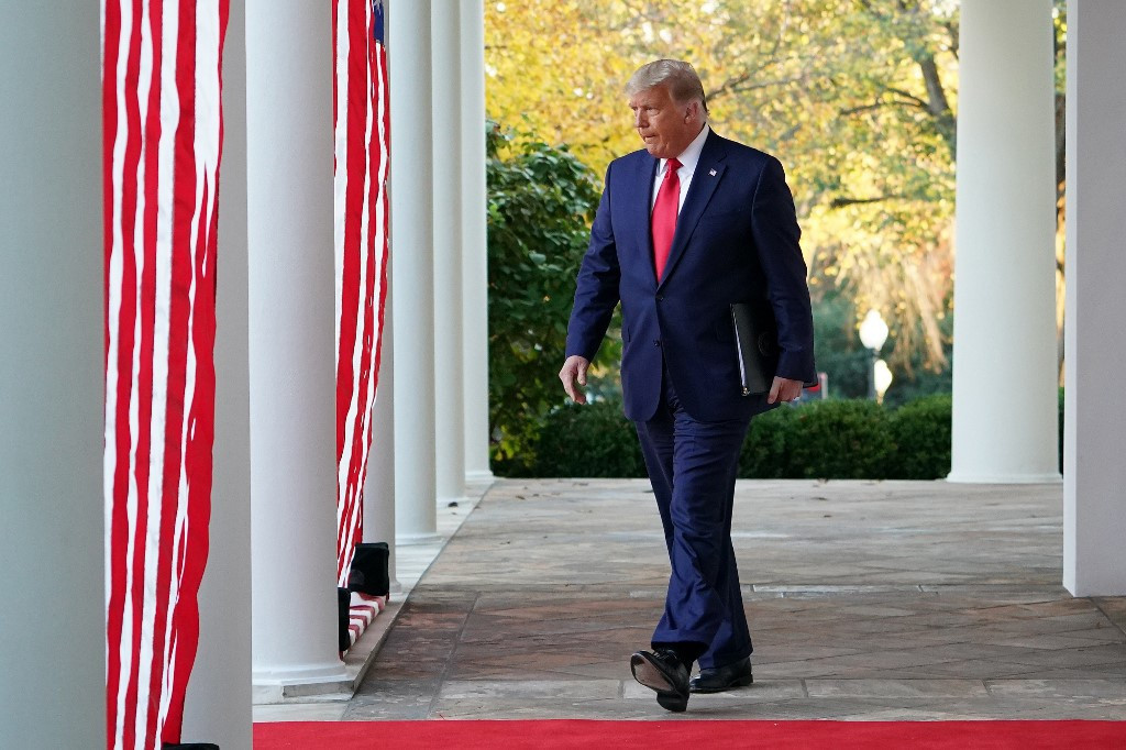 Cuộc họp báo ở Vườn Hồng Nhà Trắng hôm 13/11 là lần xuất hiện trước công chúng hiếm hoi của Tổng thống Trump kể từ ngày bầu cử 3/11. Ảnh: AFP.