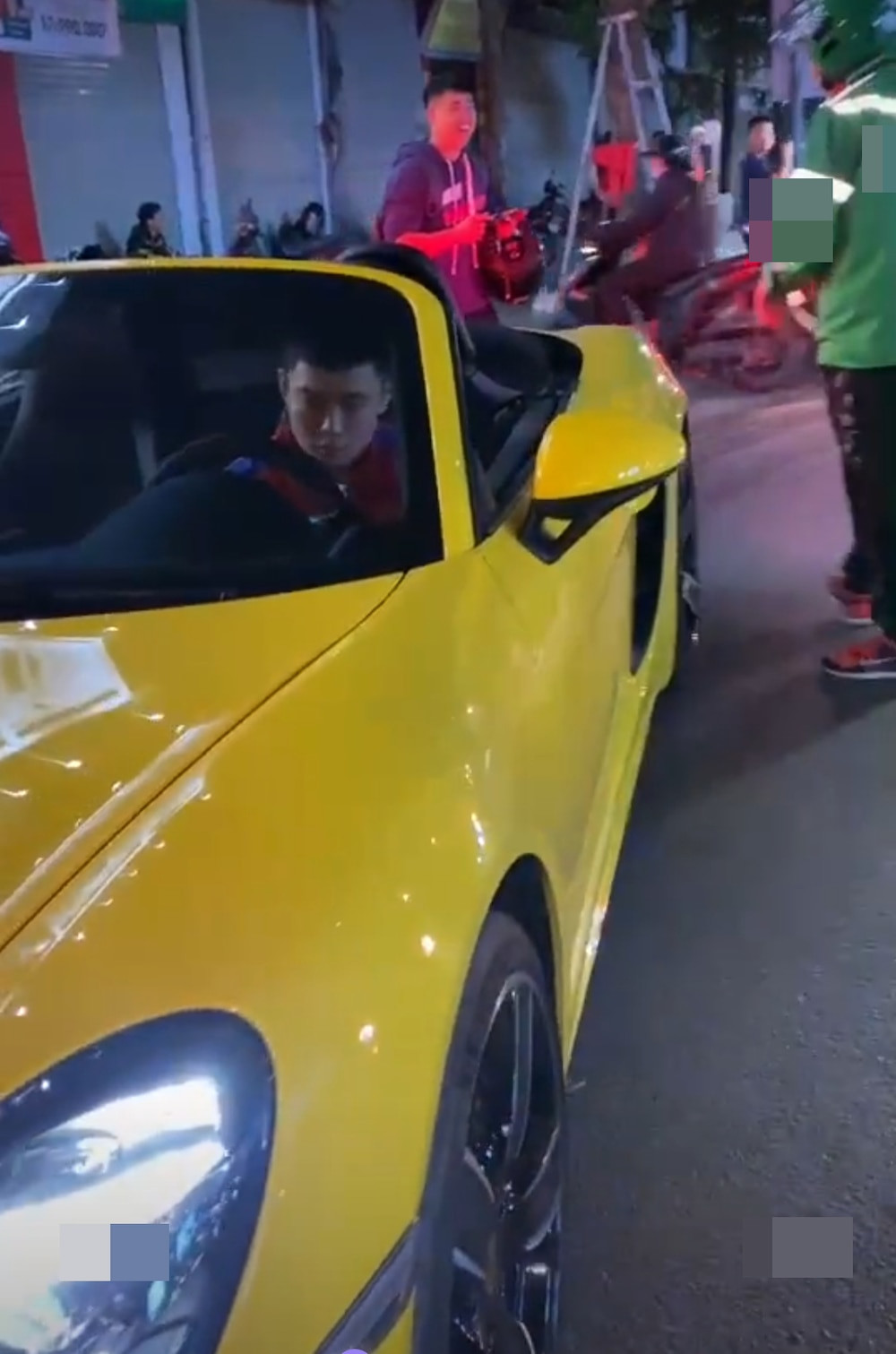 Di giao thuc an bang sieu xe 4 ty, chang shipper gay xon xao-Hinh-2