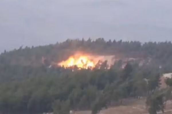 Xem Khong quan Nga pha nat trai huan luyen cua khung bo tai Syria