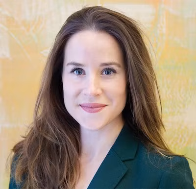 Chính vì vậy, Ashley theo đuổi sự nghiệp hoạt động xã hội. Trong 15 năm, cô làm nhân viên công tác xã hội ở Phòng công tác Trẻ em, Thanh thiếu niên và Gia đình Delaware. Ảnh: DBN.