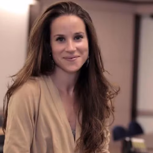 Vào năm 2012, cô làm việc ở Trung tâm Pháp lý Delaware với vai trò Phó giám đốc, tập trung vào cải tạo tội phạm của bang. Năm 2014, cô trở thành Giám đốc của trung tâm và làm việc đến năm 2019. Ảnh: CF.