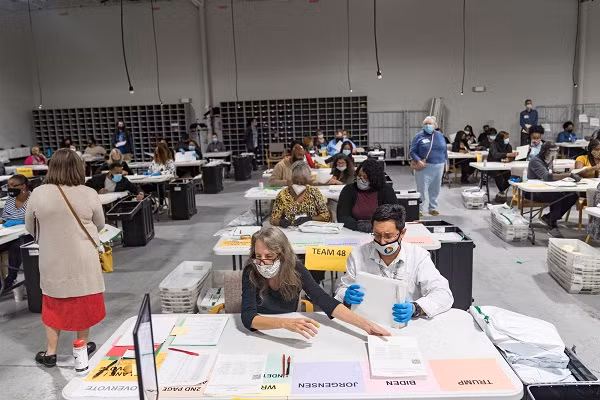 Ket qua kiem phieu lai tai bang Georgia: Ong Biden thang Tong thong Trump