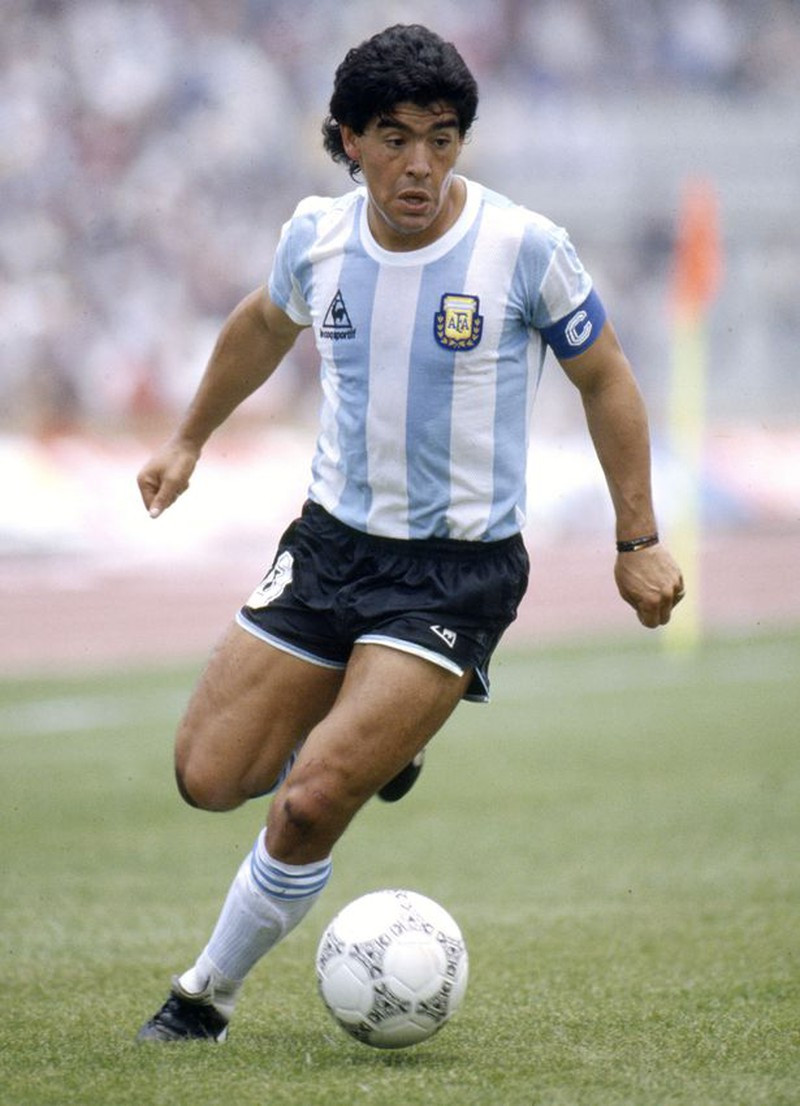Soc: Y ta thua nhan noi doi, le ra Maradona da duoc cuu song