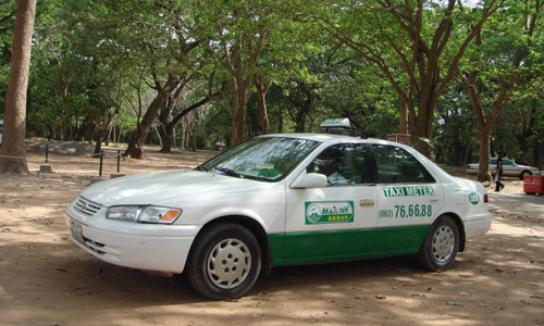 Hang tram canh sat truy duoi ten cuop taxi Mai Linh