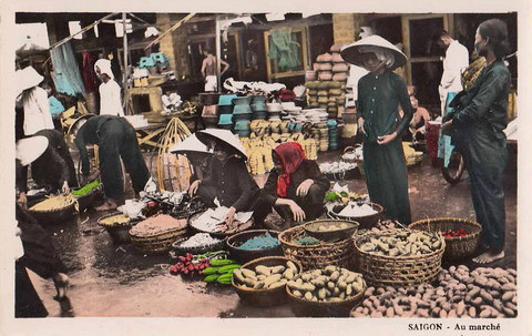 Một khu chợ ở Sài Gòn xưa.