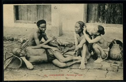 Phút thư giãn của những người đánh cá.