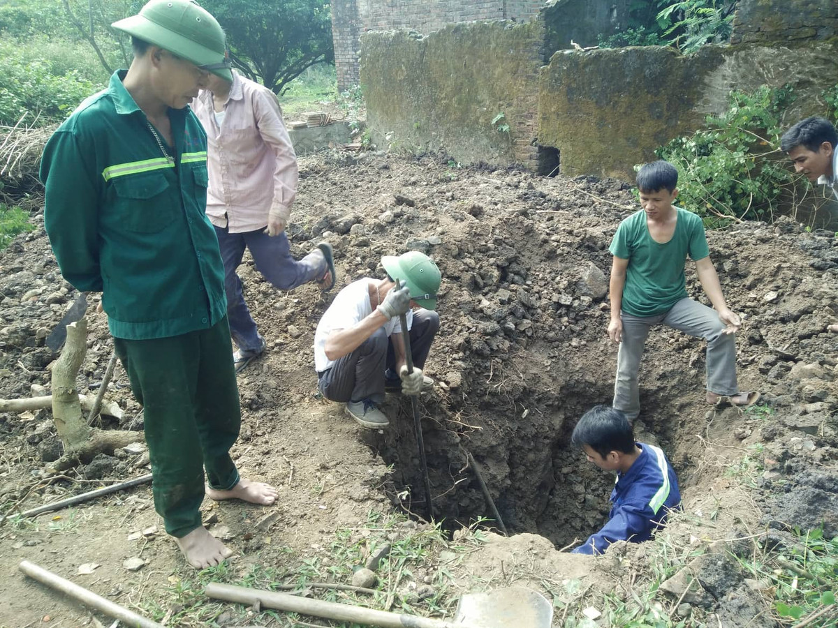 Dieu huyen bi quanh ngon nui “co tien ha pham” doc nhat VN-Hinh-4