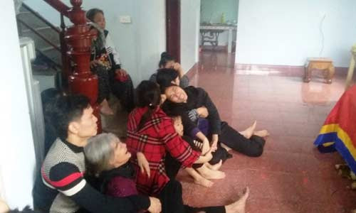 Nguoi than nan nhan sap gian giao Formosa khoc ngat