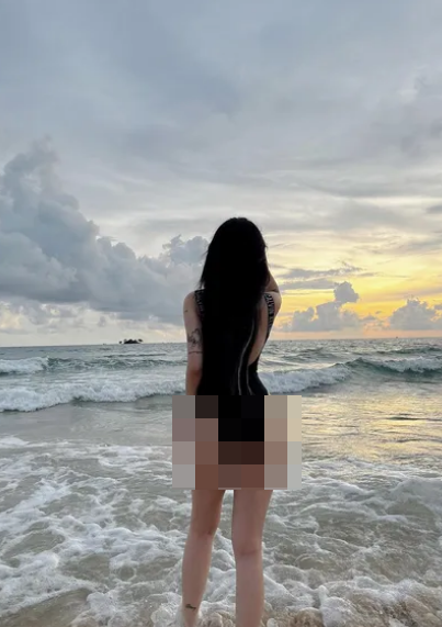 Tuy không sở hữu lợi thế về chiều cao nhưng nhờ tỷ lệ cân đối nên con gái Minh Nhựa nhận được rất nhiều lời khen.