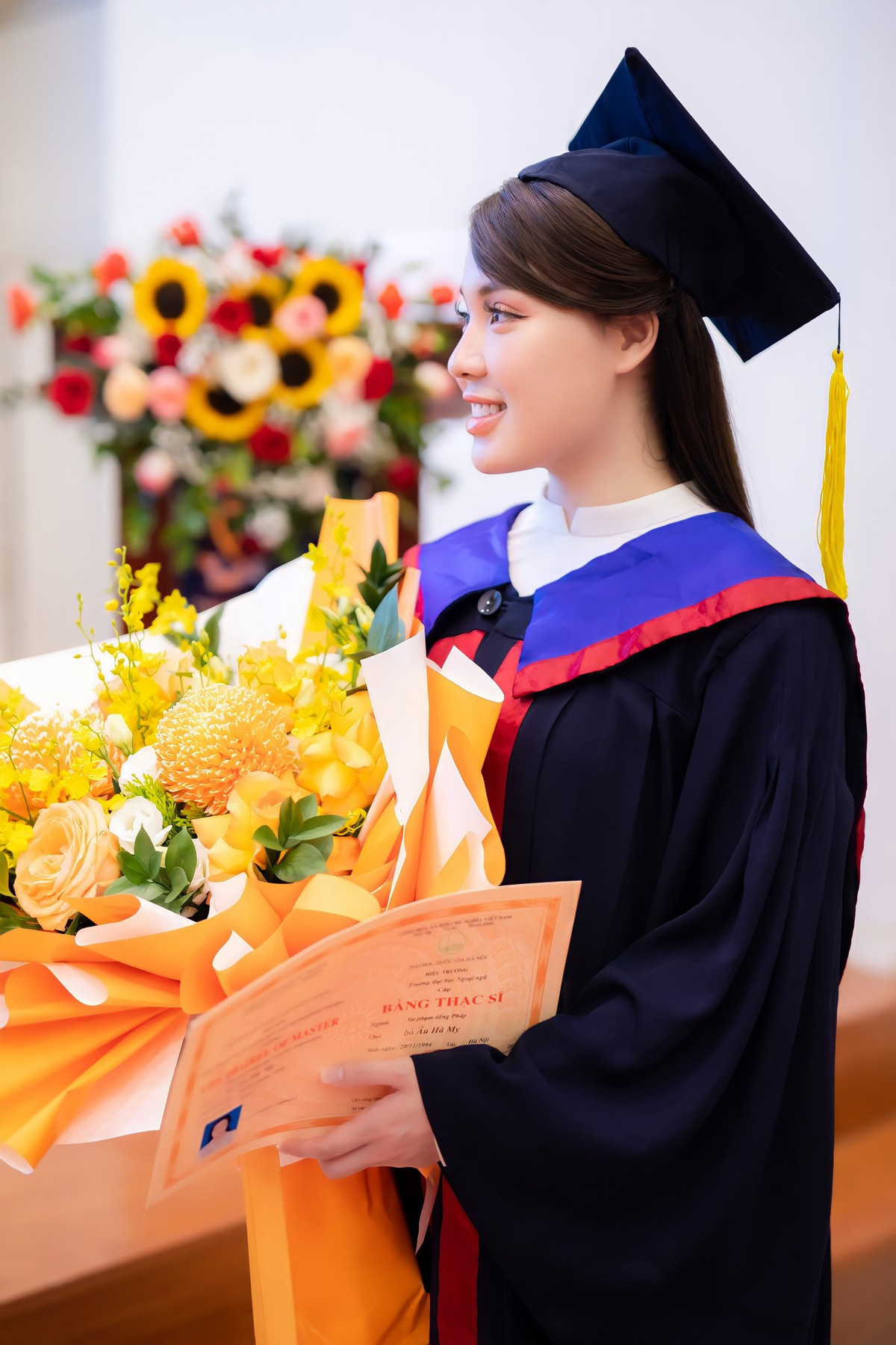 Không ít người khen Âu Hà My, nhưng bên cạnh đó vẫn có những người để ý kĩ, cho rằng gương mặt của Hà My nhìn baby hơn.