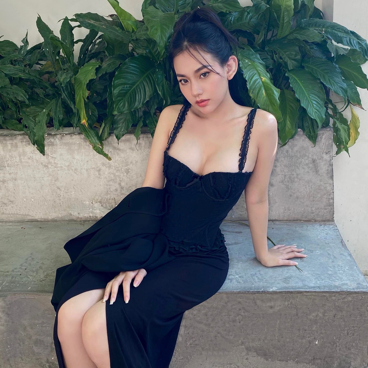 Những bức ảnh trên mạng xã hội của Huỳnh Mẫn Nhi luôn có nét đẹp riêng, khó trộn lẫn trong "vũ trụ" hot girl hiện nay.