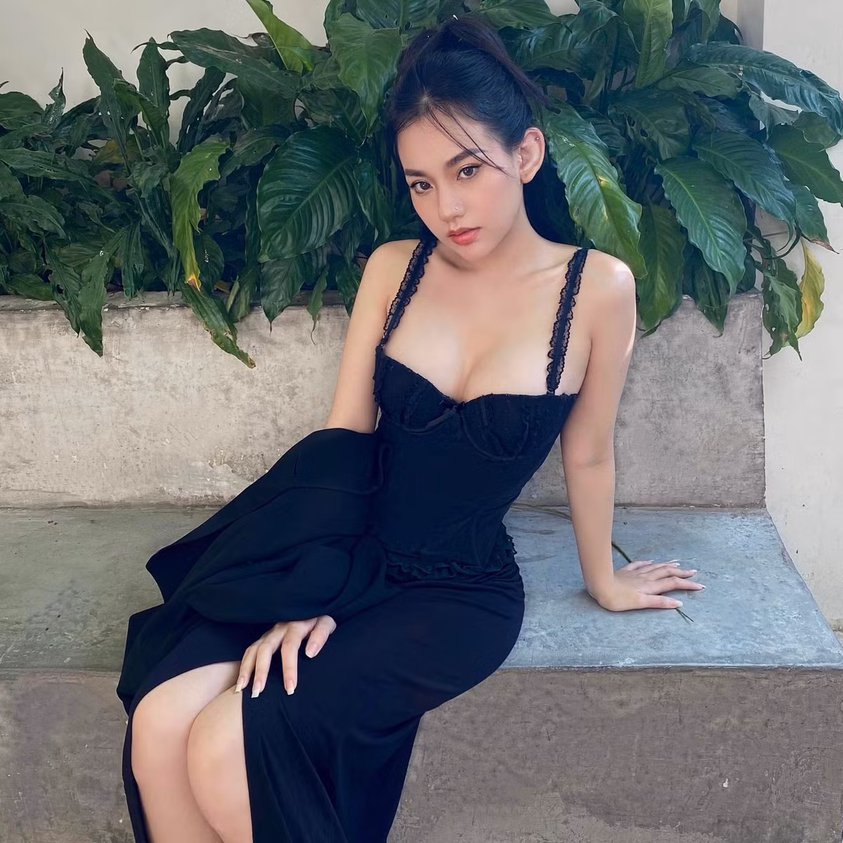 Những bức ảnh trên mạng xã hội của Huỳnh Mẫn Nhi luôn có nét đẹp riêng, khó trộn lẫn trong "vũ trụ" hot girl hiện nay.