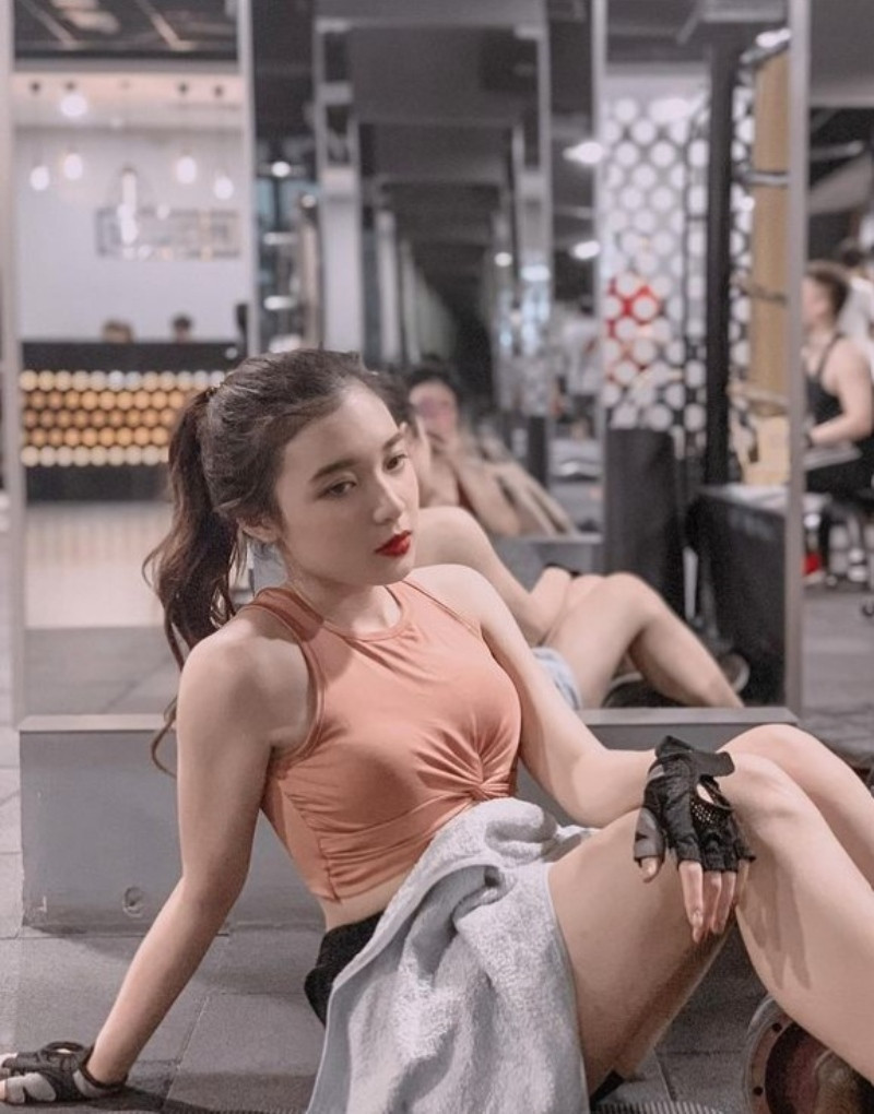 Trên Facebook cá nhân, nữ MC thường xuyên đăng tải hình ảnh về cuộc sống cá nhân. Ảnh: FBNV