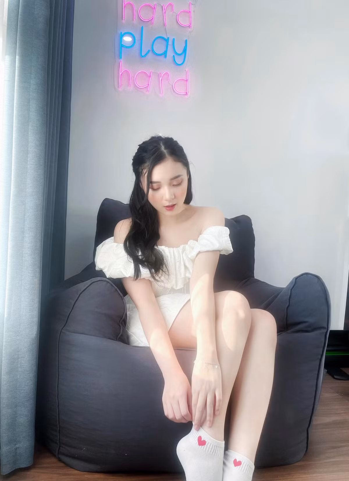 Phương Thảo cũng từng chia sẻ trên báo chí, cô thấy khá thoải mái sau khi kết hôn. Hai vợ chồng đều là người trẻ, lại là đồng nghiệp nên thấu hiểu và thông cảm cho nhau.