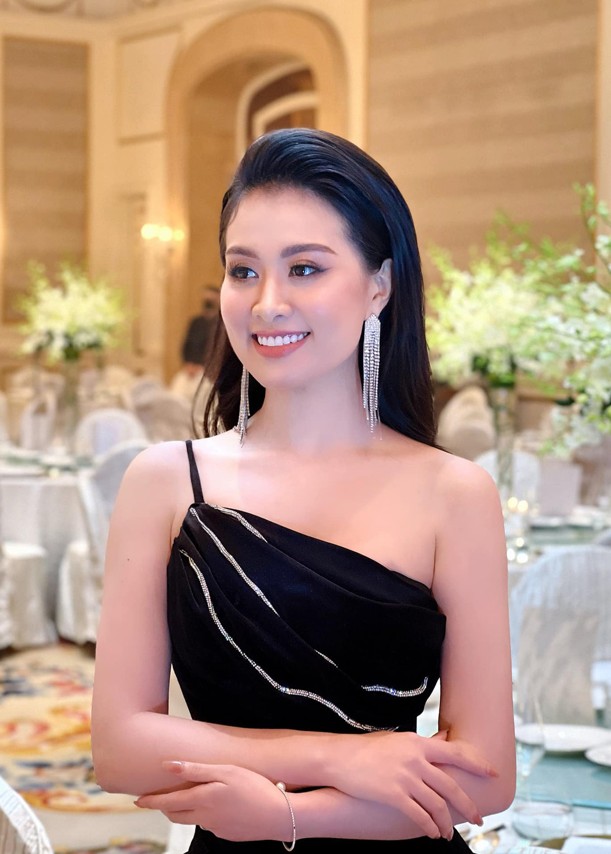 Được biết, cô đang thử sức và chinh phục bản thân ở vai trò của một nữ doanh nhân.