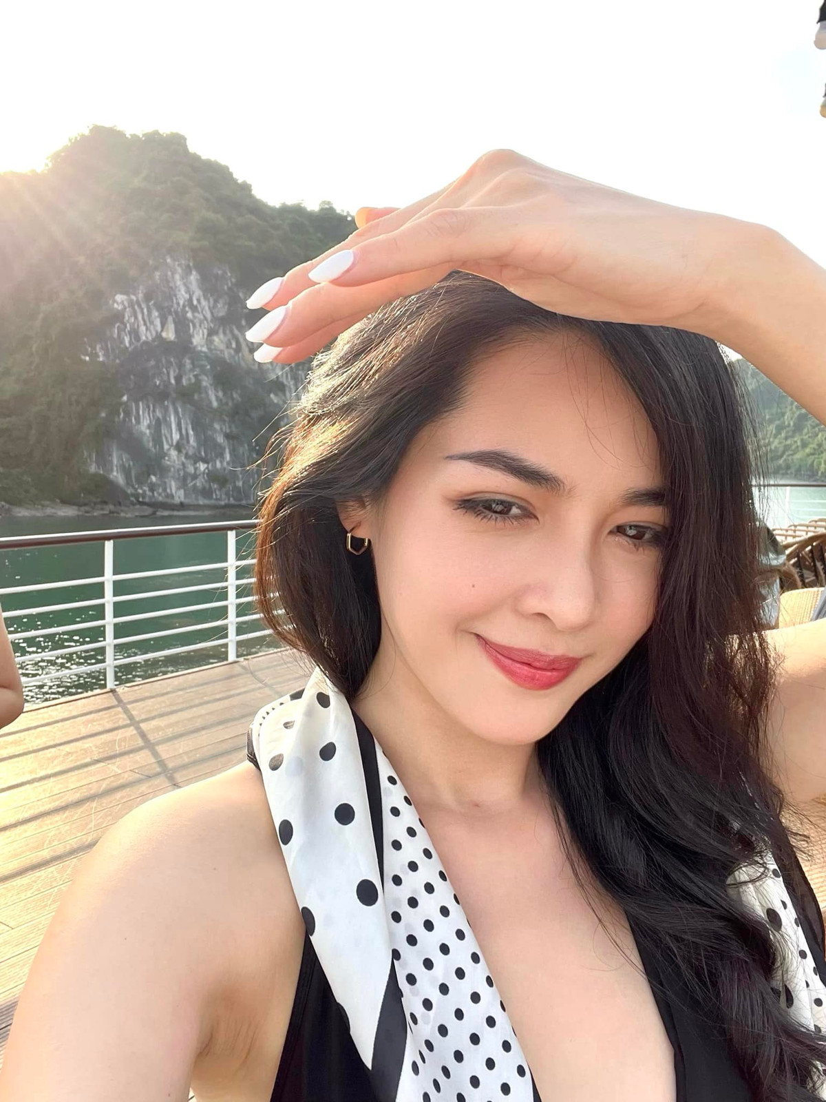 Được biết để có thân hình hiện tại Thanh Quỳnh đã có quá trình giảm cân khắt khe, thành công.