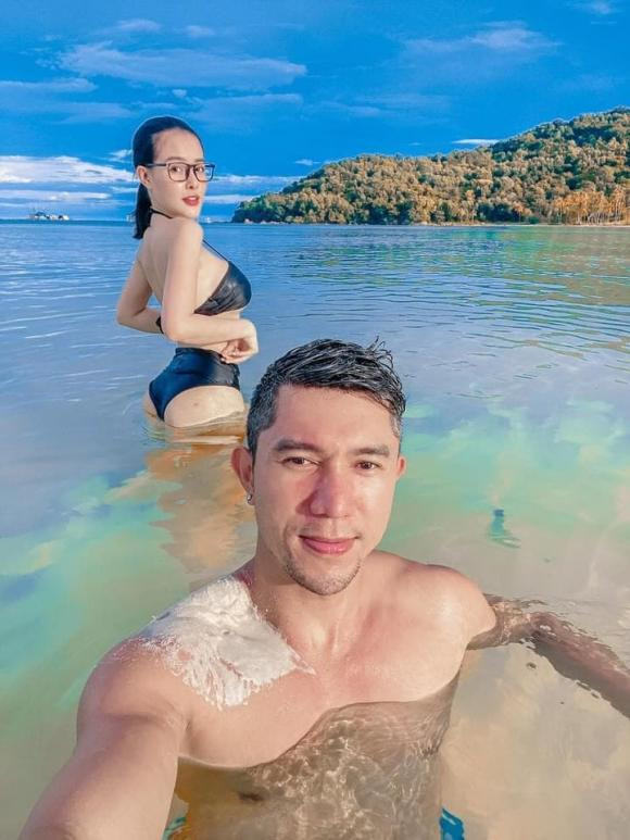 Dù nổi tiếng nhờ thị phi nhưng không thể phủ nhận, tình cảm cả 2 dành cho nhau đến nay vẫn luôn sâu đậm và khiến nhiều người phải ngưỡng mộ.