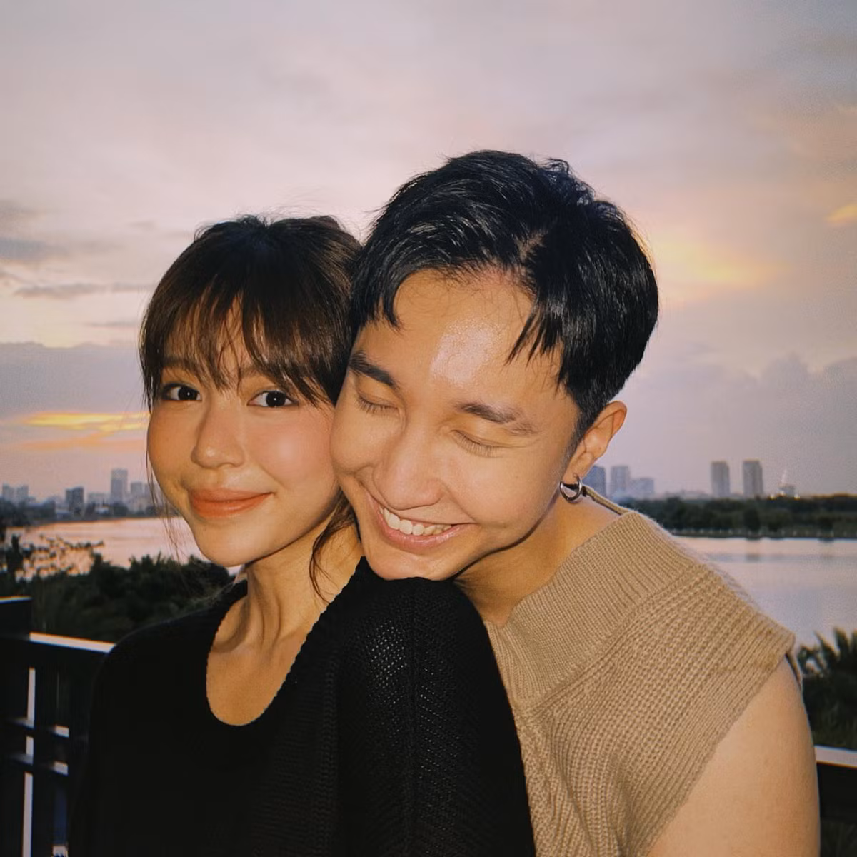 Cô nàng đã trở về Việt Nam và tiếp tục thực hiện mọi dự định của mình.