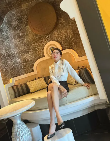Trâm Anh không còn ở ẩn, cô chia sẻ nhiều hơn về cuộc sống hiện tại, rời xa showbiz chỉ tập trung vào công việc và gia đình, bạn bè.