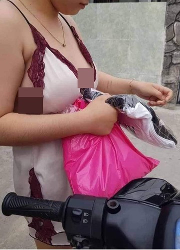 Một số người cho rằng, các cô gái hoàn toàn có thể mặc những gì mình muốn nhưng phải phù hợp với hoàn cảnh.