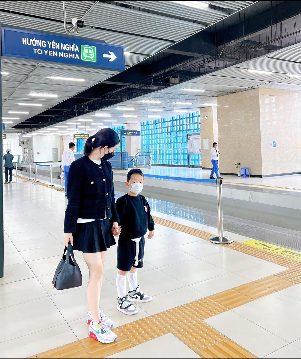 Dù không có cái kết đẹp với bạn trai cũ nhưng hiện tại Ly Kute đang rất hạnh phúc với những gì cô đang có. Ảnh: Tổng hợp