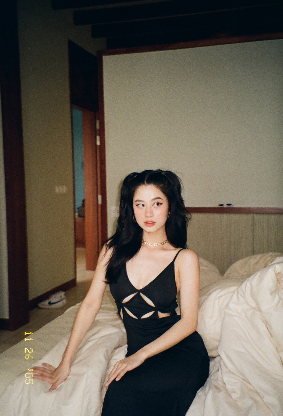 Bên cạnh đó, chuyện tình giữa nàng "hot girl tạp hóa" và Huyme cũng là chủ đề được netizen khá quan tâm.