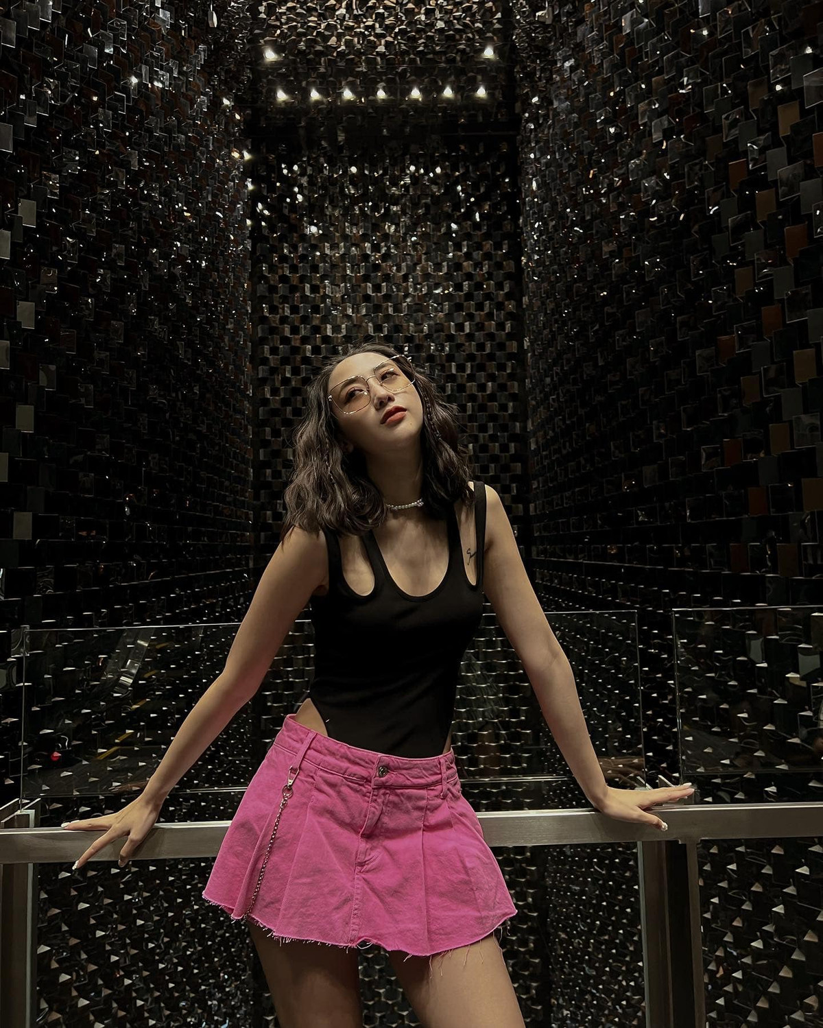 Bắt tay kinh doanh khá sớm, 9X là gương mặt nổi bật của giới hot girl Hà thành khi sở hữu nhà riêng, mua ôtô khi còn khá trẻ.