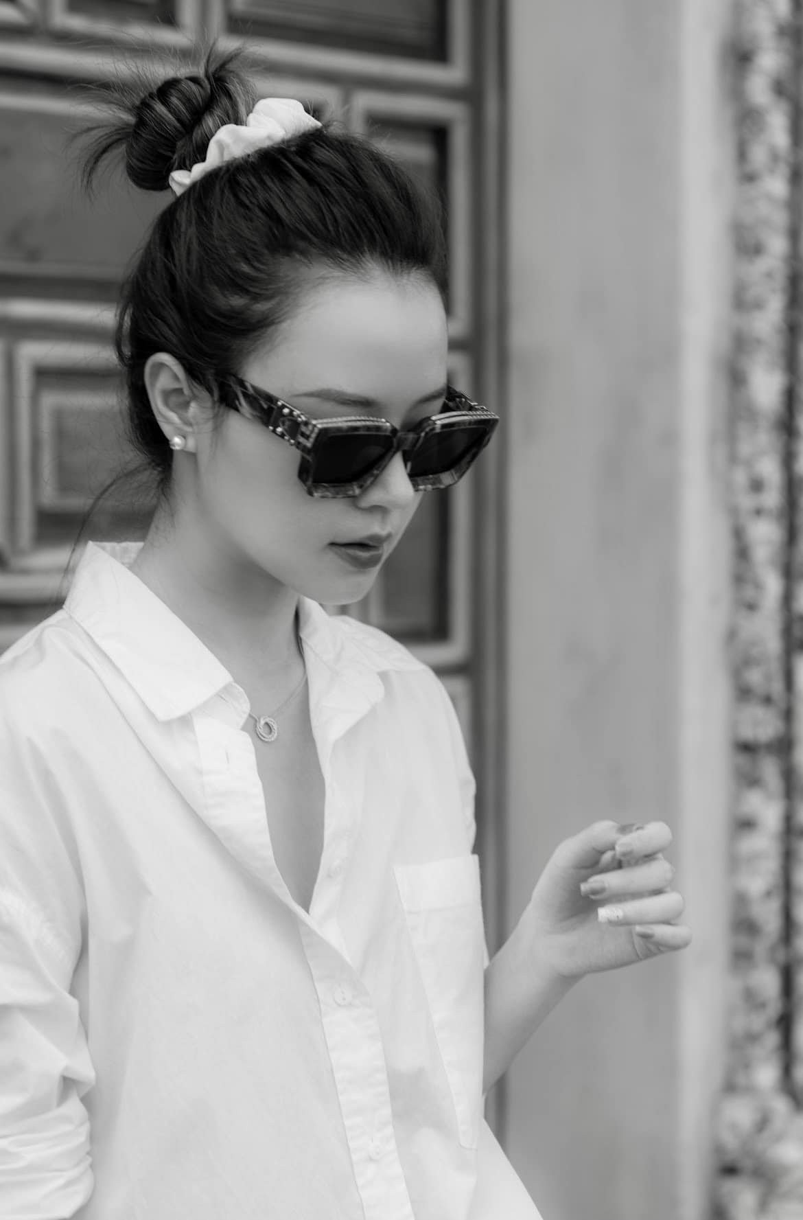 Mới đây hot girl Midu có đăng tải hình ảnh khoe vẻ đẹp gợi cảm của mình, sắc vóc "chất lượng cao" của mỹ nhân Sài thành nhanh chóng gây chú ý.