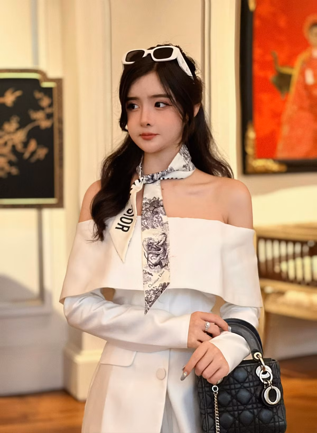 Những hình ảnh trên trang cá nhân của gái xinh Sài thành này đã tạo nên sức hút cực lớn nhờ gương mặt xinh như thiên thần và vóc dáng gợi cảm.