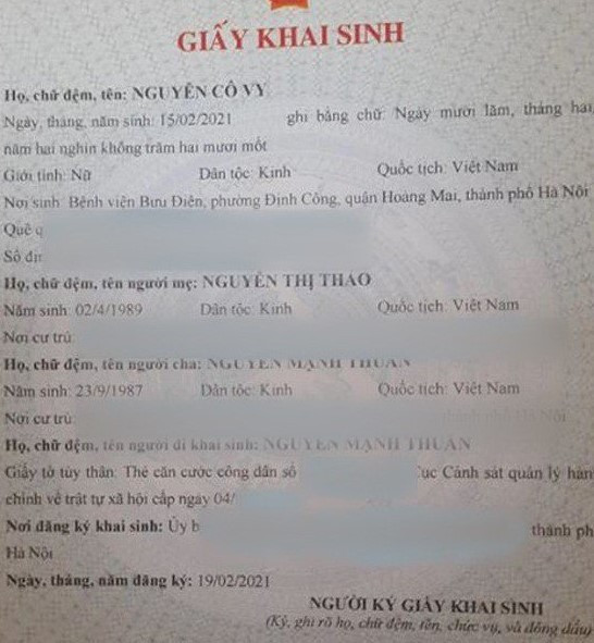 Người bố bắt trend cực nhanh khi em bé ra đời giữa mùa dịch.