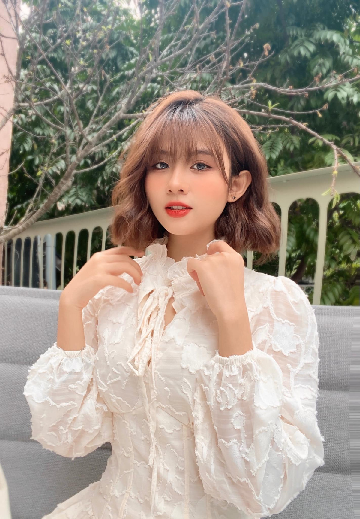 Chồng Cũ, Vợ cũ, Người Yêu Cũ là vai diễn đầu tiên xuất hiện với thời lượng dài trên sóng truyền hình của Quỳnh Trang.