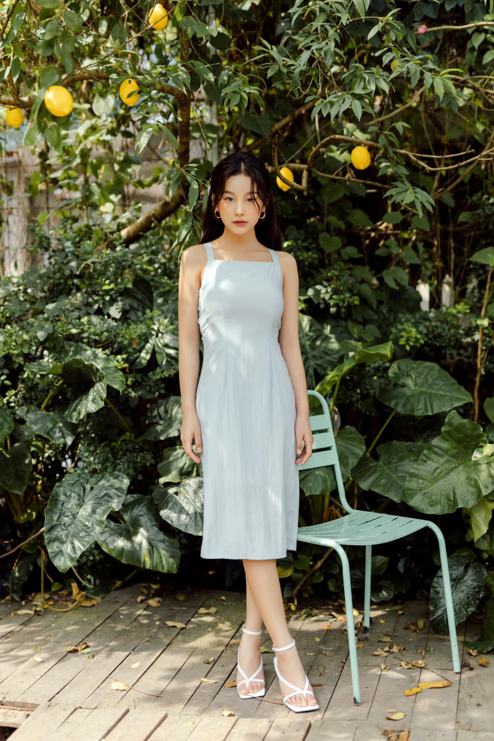 Cô nàng có thể biến hóa phong cách từ ngọt ngào cho đến cá tính, mỗi bức ảnh của cô đăng tải đều nhận về lượt like khủng.