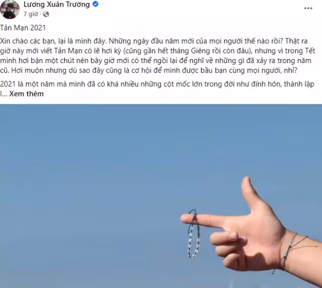 Ở phần bình luận bài đăng, rất nhiều người thân, bạn bè đã vào gửi lời chúc cặp vợ chồng cầu thủ Lương Xuân Trường đã lên chức.