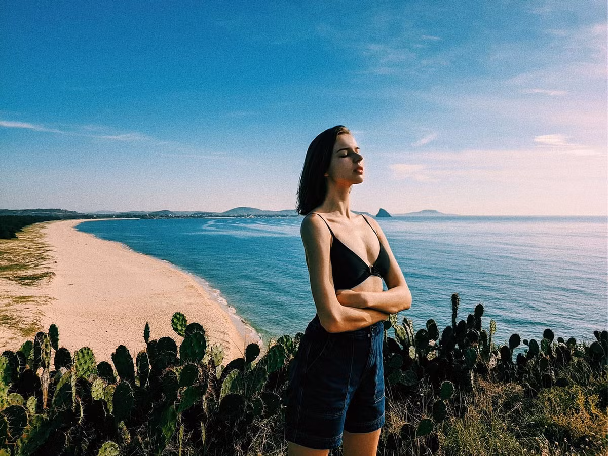 Ngoài vẻ đẹp như thiên thần chuẩn những cô gái Đông Âu, hot girl Iryna Yang còn gây ấn tượng với chiều cao 1m83.