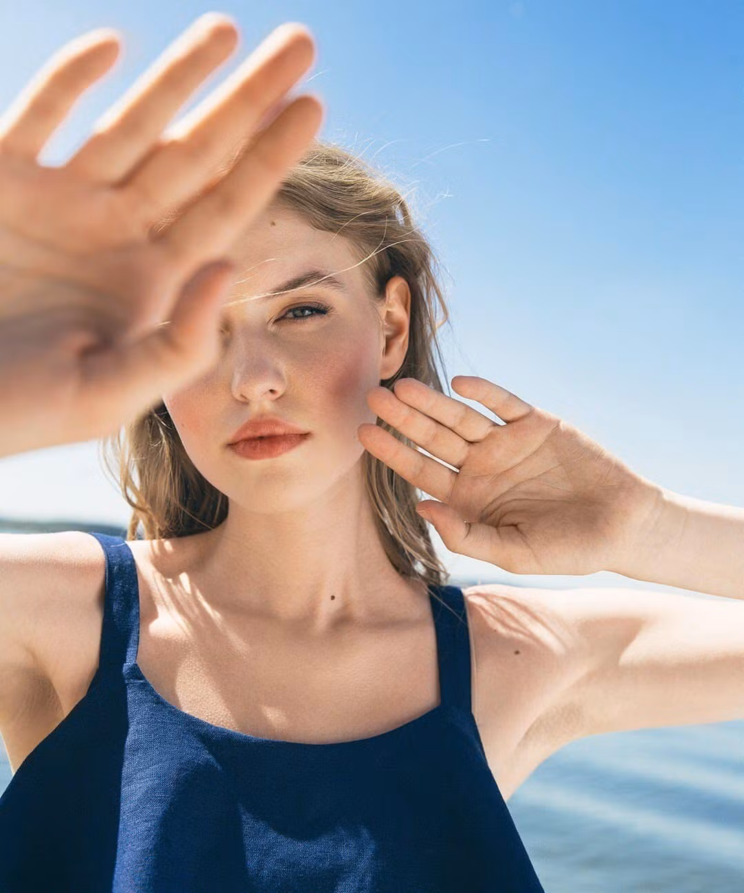 Hình ảnh đời thường của Palina Yang khá nữ tính. Cô thường chọn những kiểu đồ đơn giản nhưng thoải mái.