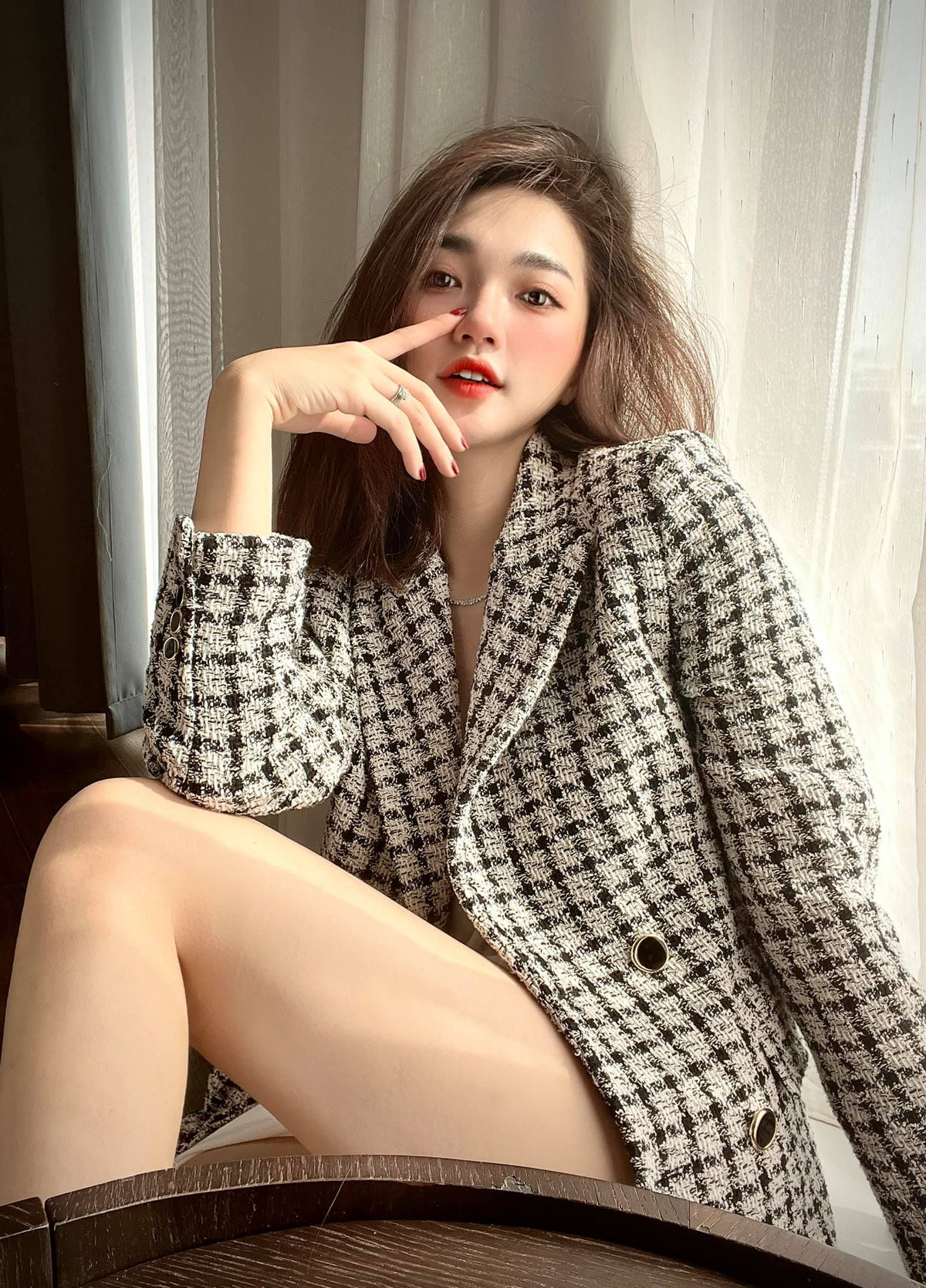 Người đẹp chăm sóc bản thân một cách toàn diện để ngày một hoàn thiện hơn về ngoại hình.