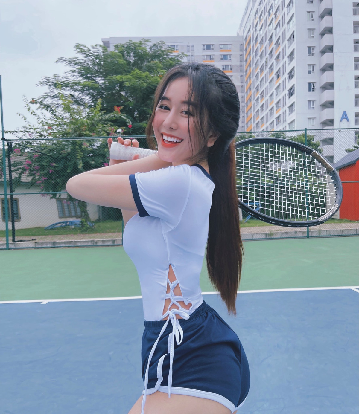 Cô từng tiết lộ số dư tài khoản của mình là 2 tỷ đồng hay kiếm được 300 triệu đồng/tháng và mua được nhà trị giá 7 tỷ đồng.