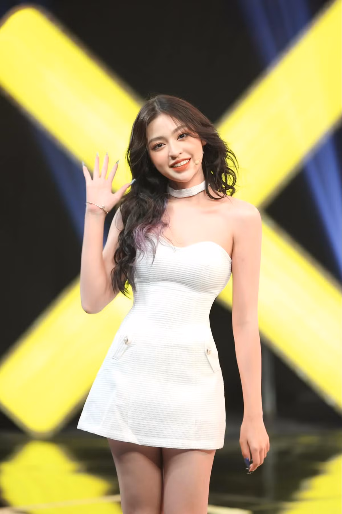 Từ hình ảnh một hot girl nghịch ngợm, nhí nhảnh và đôi lúc có phần hơi điệu đà, Trần Thanh Tâm đã biết tiết chế hơn, mang đến cho khán giả một hình tượng khác hẳn ngày trước.