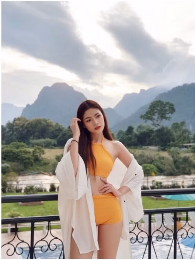 Gái xinh này cũng từng có mặt trong danh sách đề cử Top 100 gương mặt đẹp nhất năm 2018 do TC Candler tổ chức.