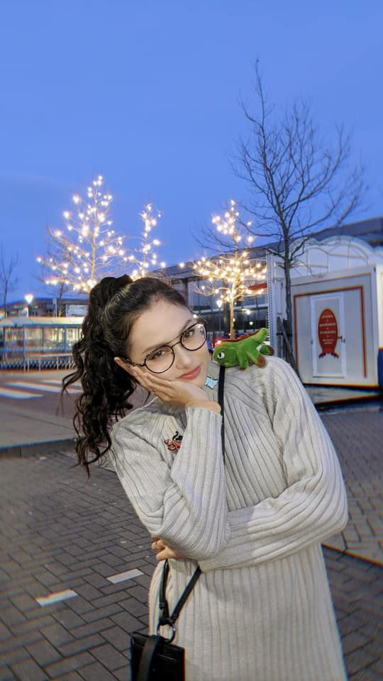 Nhiều năm làm người mẫu, tên tuổi của Fung La luôn nhận được sự quan tâm của công chúng.