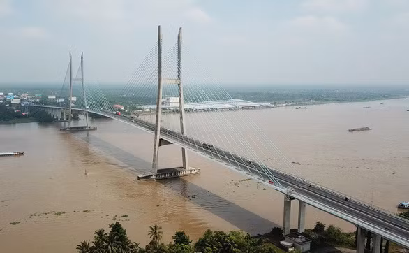 Như vậy trải qua 10 năm nếu tính từ 1955 - 1965, cầu Mỹ Thuận dù được khát khao tạo dựng nhưng mới chỉ đến giai đoạn nghiên cứu, hội họp. Rất nhiều hoạt động chuẩn bị xây cầu Mỹ Thuận đã diễn tiến trong các năm 1965-1968, nhưng vẫn chưa thể đi đến ngày khởi công. 