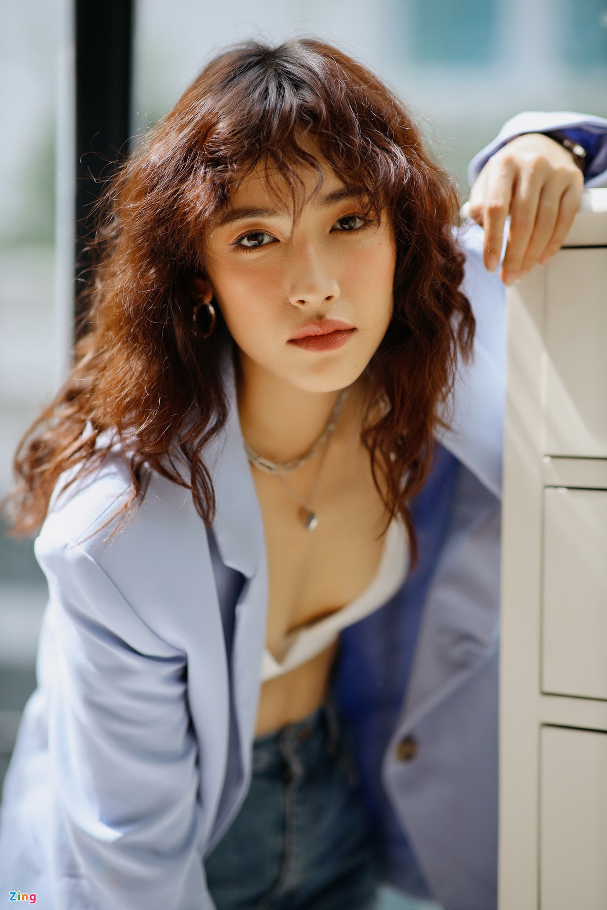 Cara tâm sự cô đã thử qua nhiều phong cách, khi mới ra mắt là những ca khúc nhẹ nhàng, trẻ trung. Sau đó, nữ ca sĩ chuyển hướng với những bản ballad buồn và có chiều sâu. Cô muốn thông qua quá trình thử nghiệm sẽ tìm được phong cách phù hợp nhất.