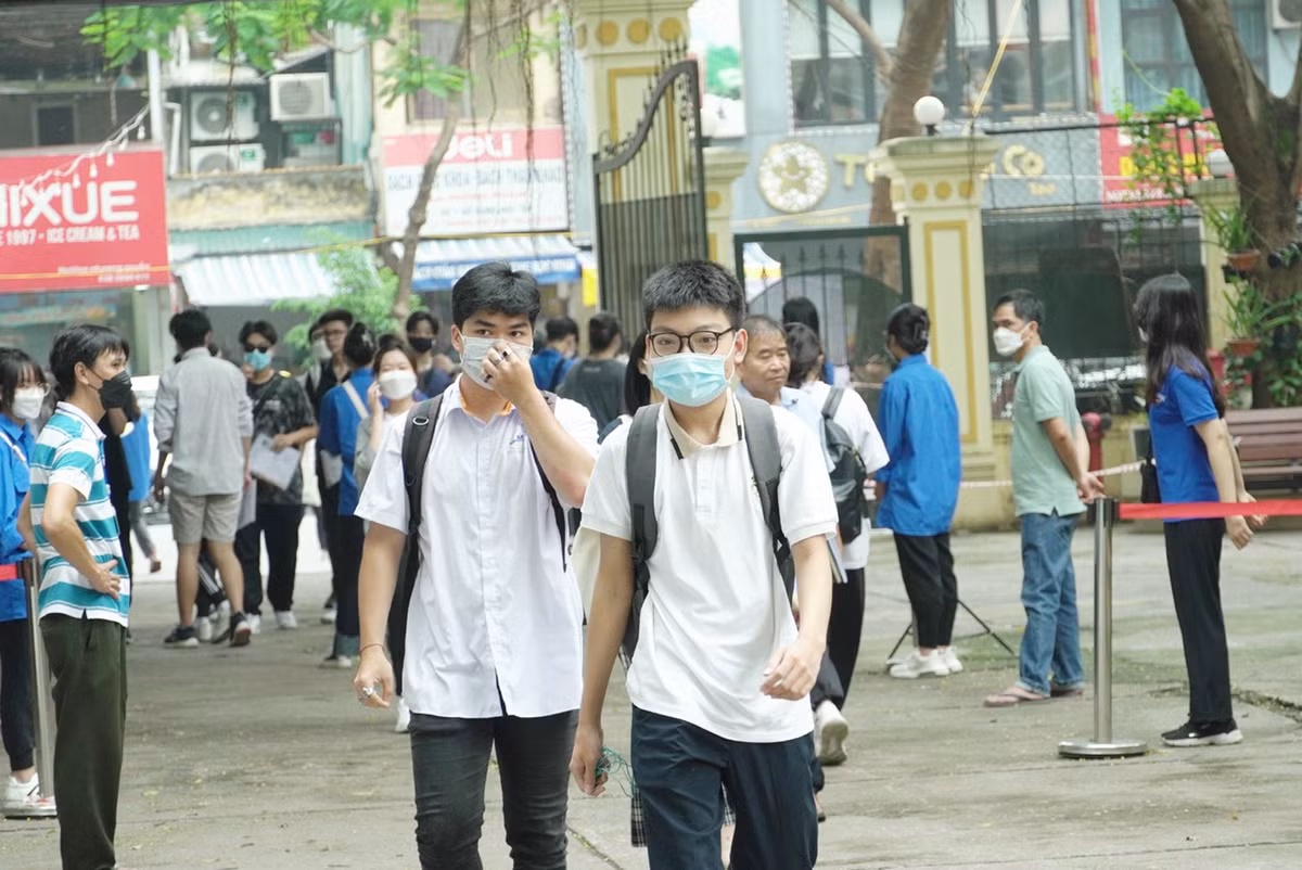 Luu y thi sinh dung de tham khao cua Bo de on thi tot nghiep THPT